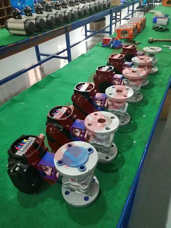 蜜桃福利导航法蘭球閥生產中